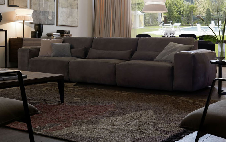 Mẫu sofa da thật nhập khẩu Italia bề thế, sang trọng bậc nhất