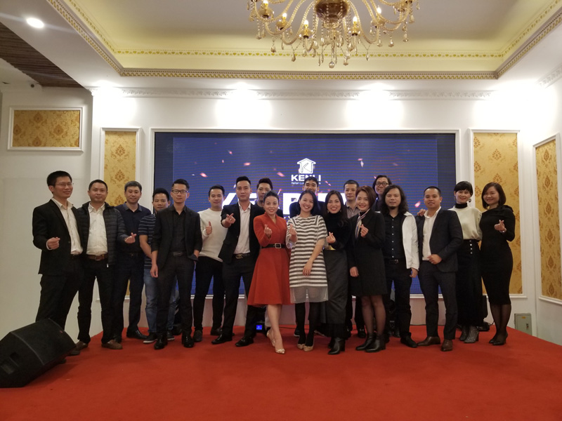 ảnh year end party