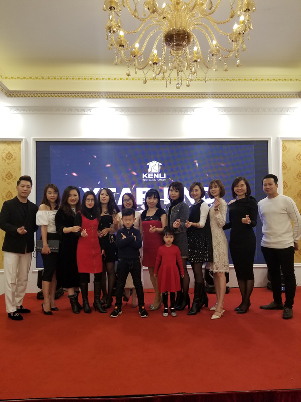 ảnh year end party