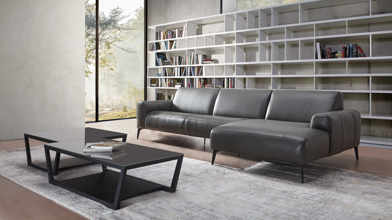 sofa da sissy