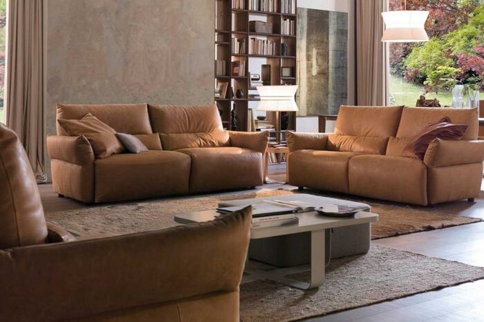 10 Mẫu Ghế Sofa Cho Không Gian Tổ Ấm Nhỏ Hẹp Ấn Tượng 9 mb66 bet Emma