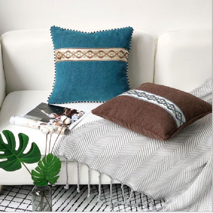Gối tựa lưng Sofa len dạ gần gũi, sang trọng