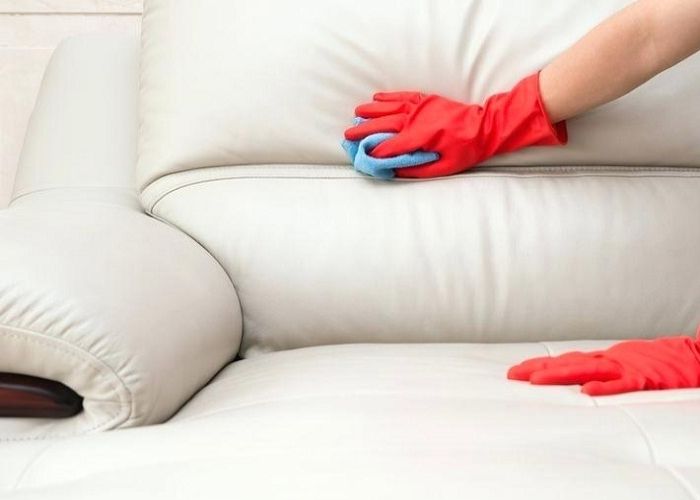 Sofa da bị dính mực phải làm sao để nhanh hết?