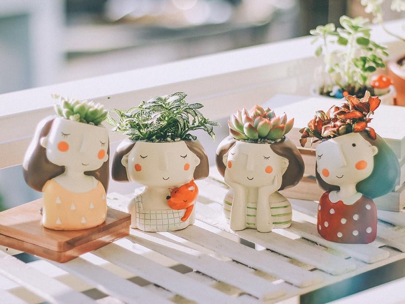 10 Món Quà Tặng Tân Gia Sang Trọng Bạn Nên Chọn