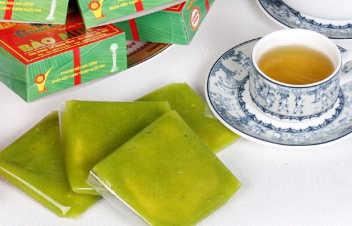 Bánh cốm là đặc sản nổi tiếng của Việt Nam