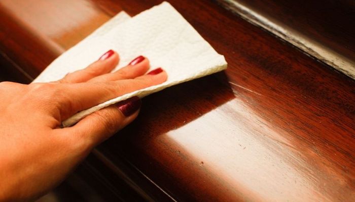 Xử Lý Mặt Bàn Gỗ Bị Xước, Nứt, Cong Nhanh Và Hiệu Quả