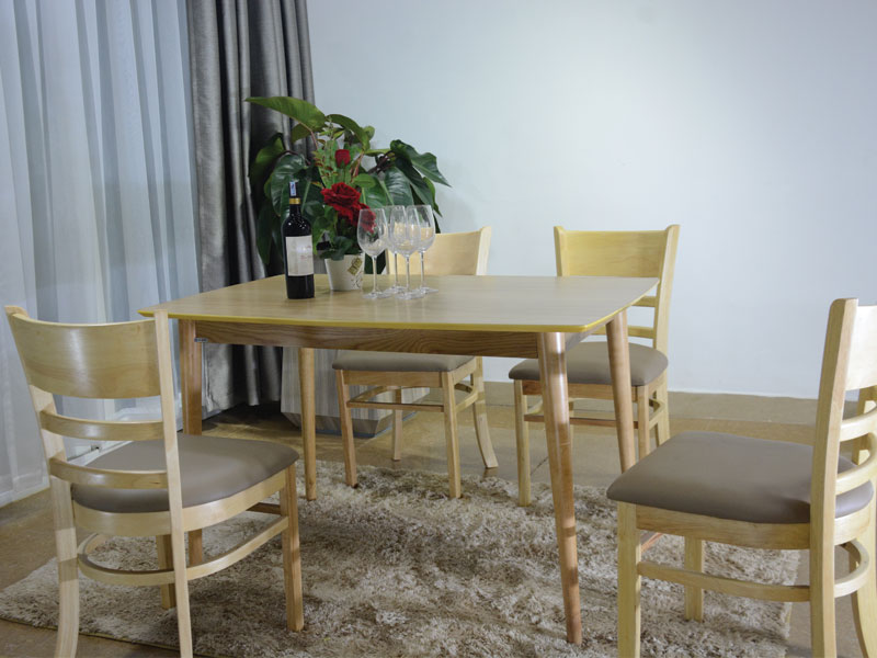 8 mẫu bàn ăn đăng nhập mb66