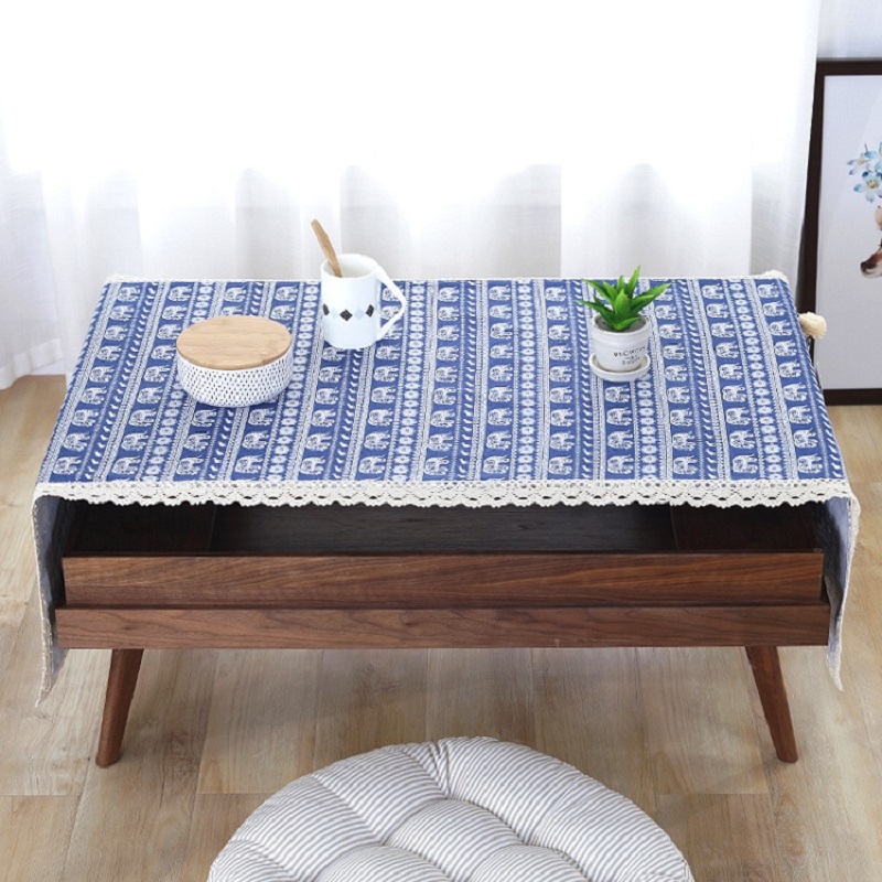 Cách Chọn Khăn Trải Bàn Ăn Ấn Tượng, Phù Hợp Với Mọi Không Gian 5 Khăn trải bàn trà bằng vải bố vừa đơn giản, vừa nhẹ nhàng