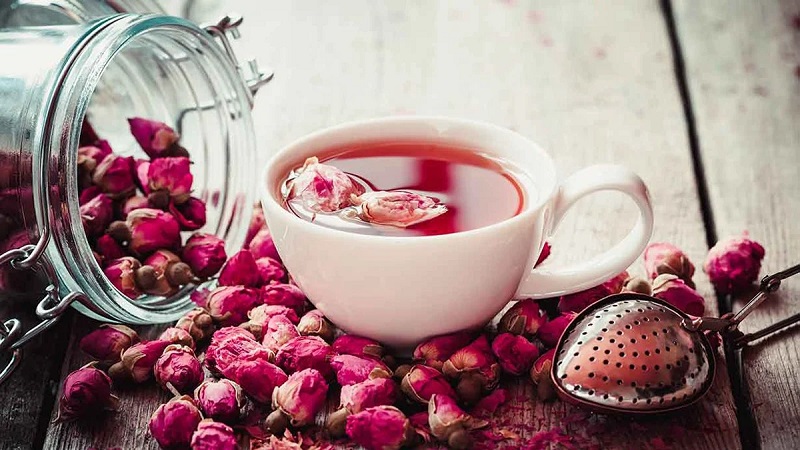Khám Phá Ngay Công Dụng Và Cách Pha Trà Hoa Hồng Tại Nhà 3 Cách pha trà hoa hồng
