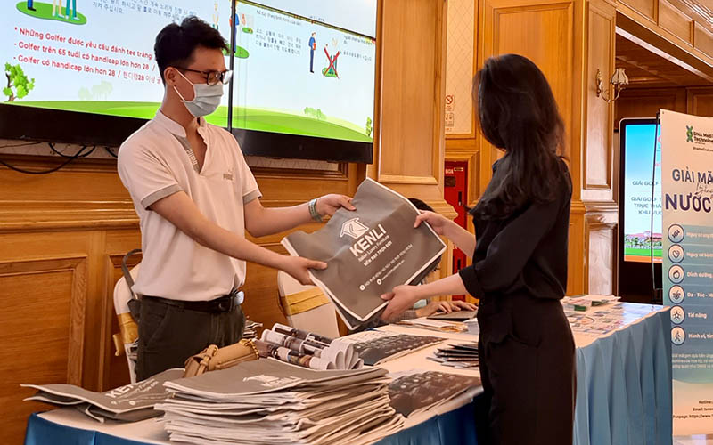 Nhà tài trợ vàng - Chương trình giải Golf từ thiện "Vì Biển Đảo Xanh" 3 Nhà tài trợ vàng - Chương trình giải Golf từ thiện "Vì Biển Đảo Xanh"