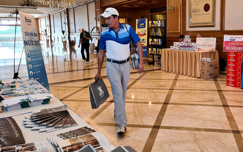 Nhà tài trợ vàng - Chương trình giải Golf từ thiện "Vì Biển Đảo Xanh" 5 Nhà tài trợ vàng - Chương trình giải Golf từ thiện "Vì Biển Đảo Xanh"