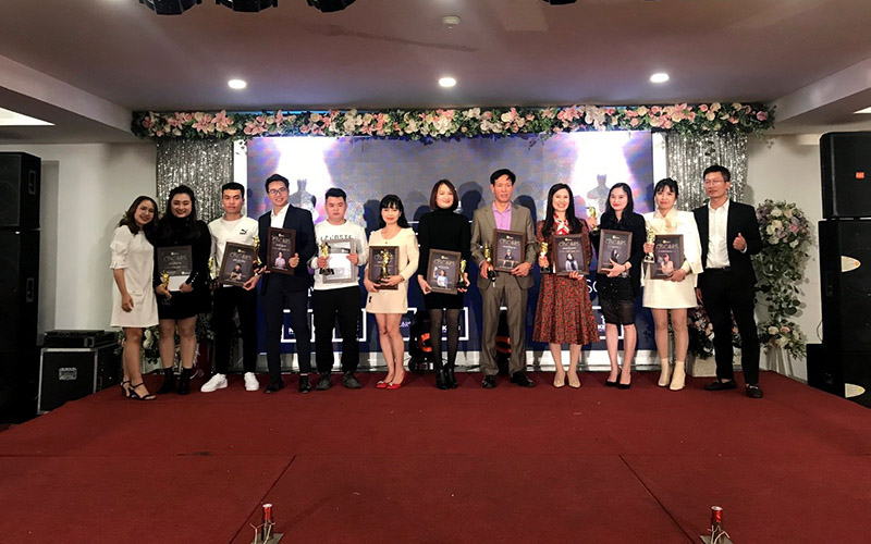 Oscar Night - Ấn tượng 2020 7 Oscar Night - Ấn tượng 2020
