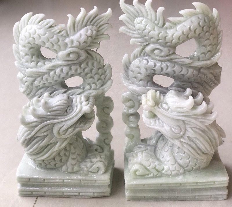 Rồng đá tượng trưng cho sức mạnh