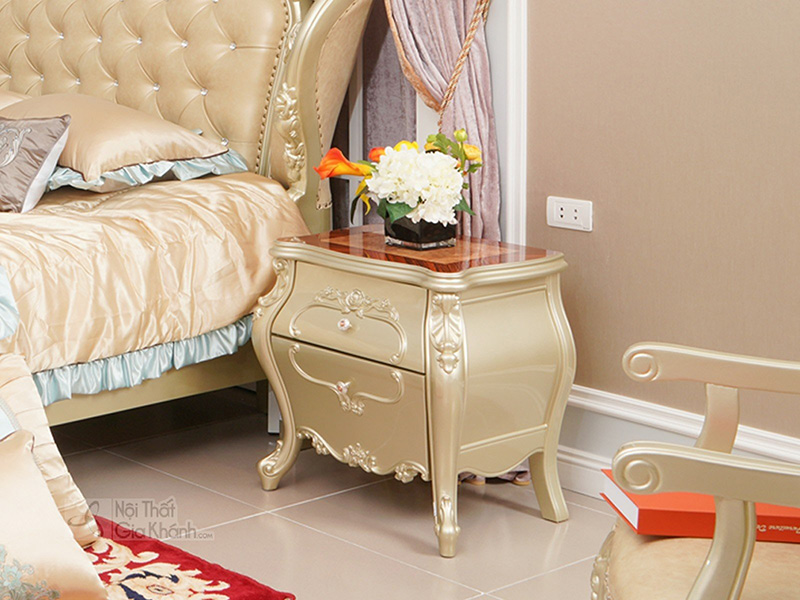 Tab đầu giường là gì?