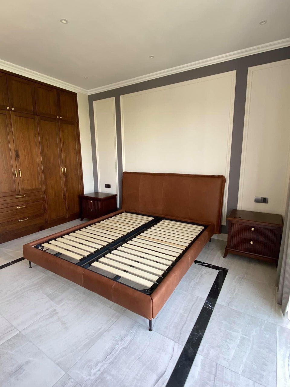 GIƯỜNG BỌC DA PIEGA L07Z2