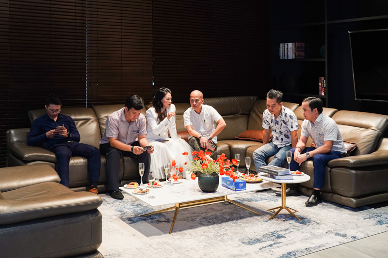 Nhìn Lại Những Phút Giây Đầy Cảm Xúc Tại Sự Kiện Ra Mắt Thương Hiệu Mới mb663 Elite 7 su kien ra mat san pham 7